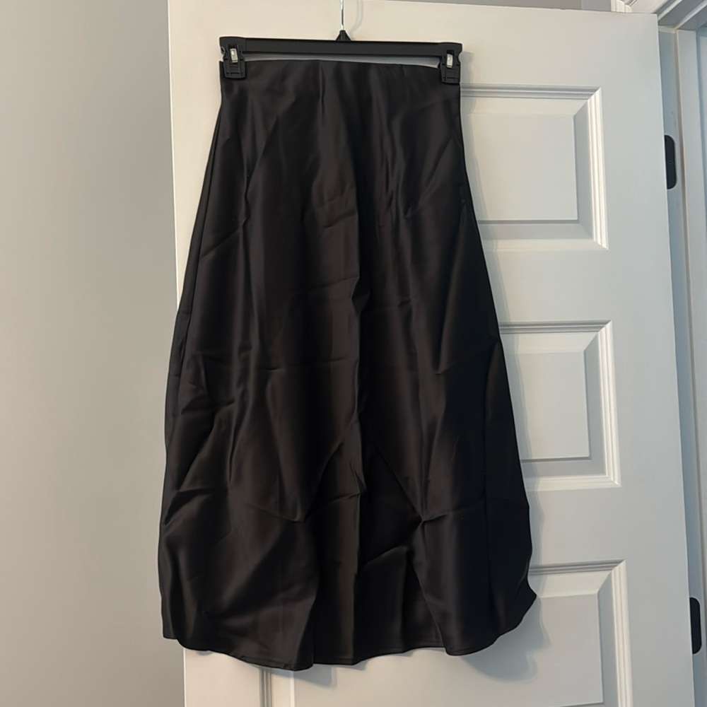 Silk skirt new, but tag removed size small